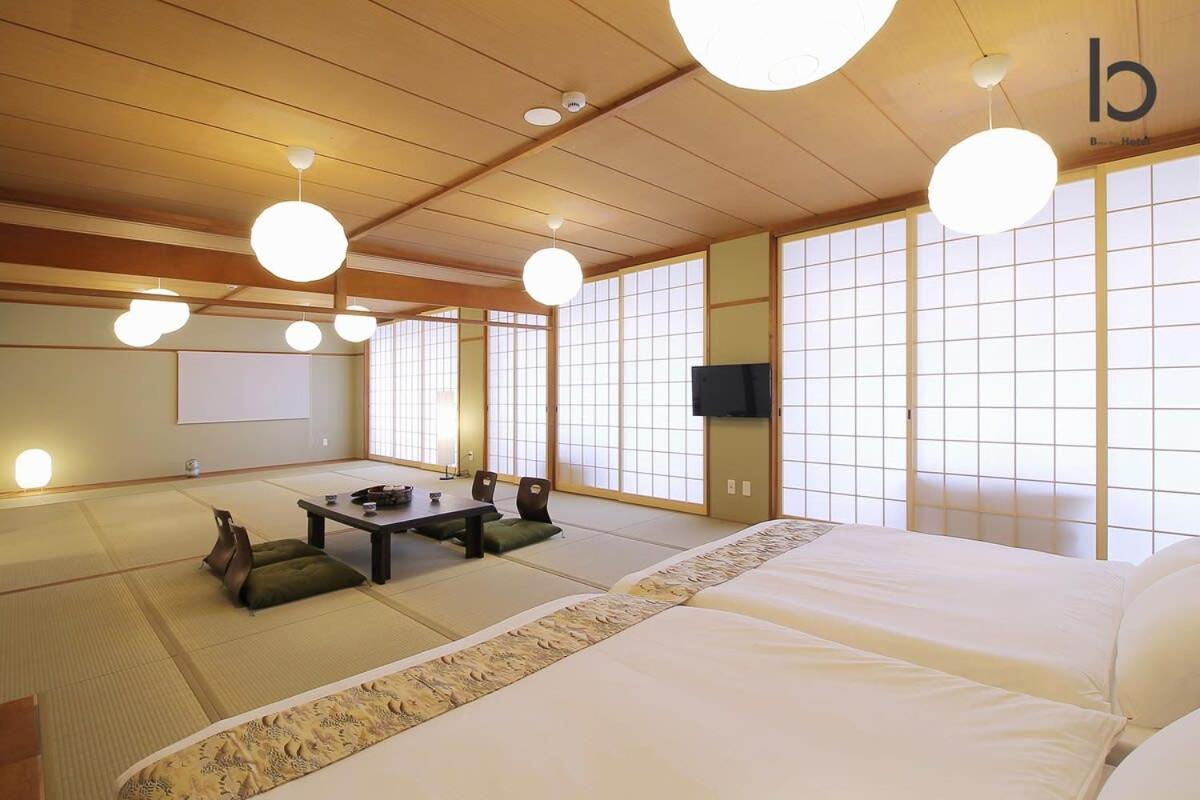 Hanagin - Large 2 Bedroom Apartment For 12People 301 Hiroshima Bagian luar foto
